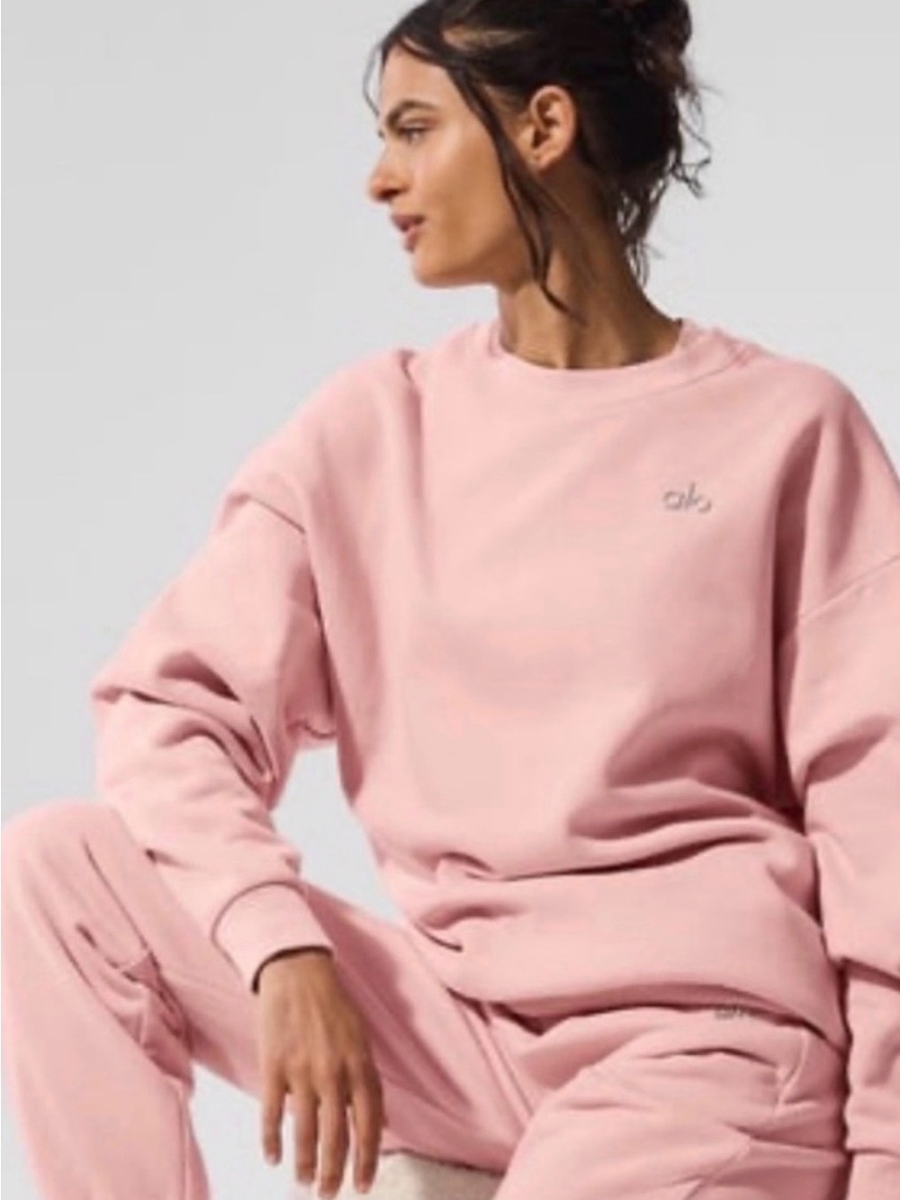 NWT ALO Accolade Crewneck pullover 💕 Pink Quartz 💕 sold out